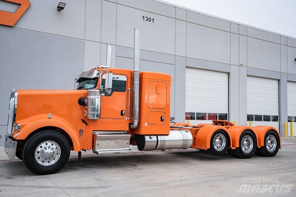 Kenworth W900 Autotractoare