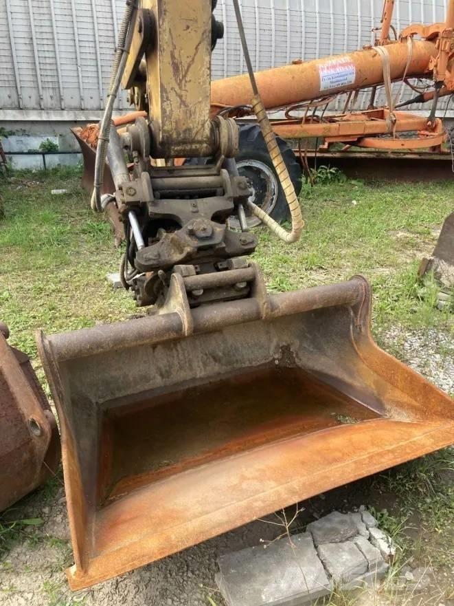 CAT M 312 Excavatoare cu roti