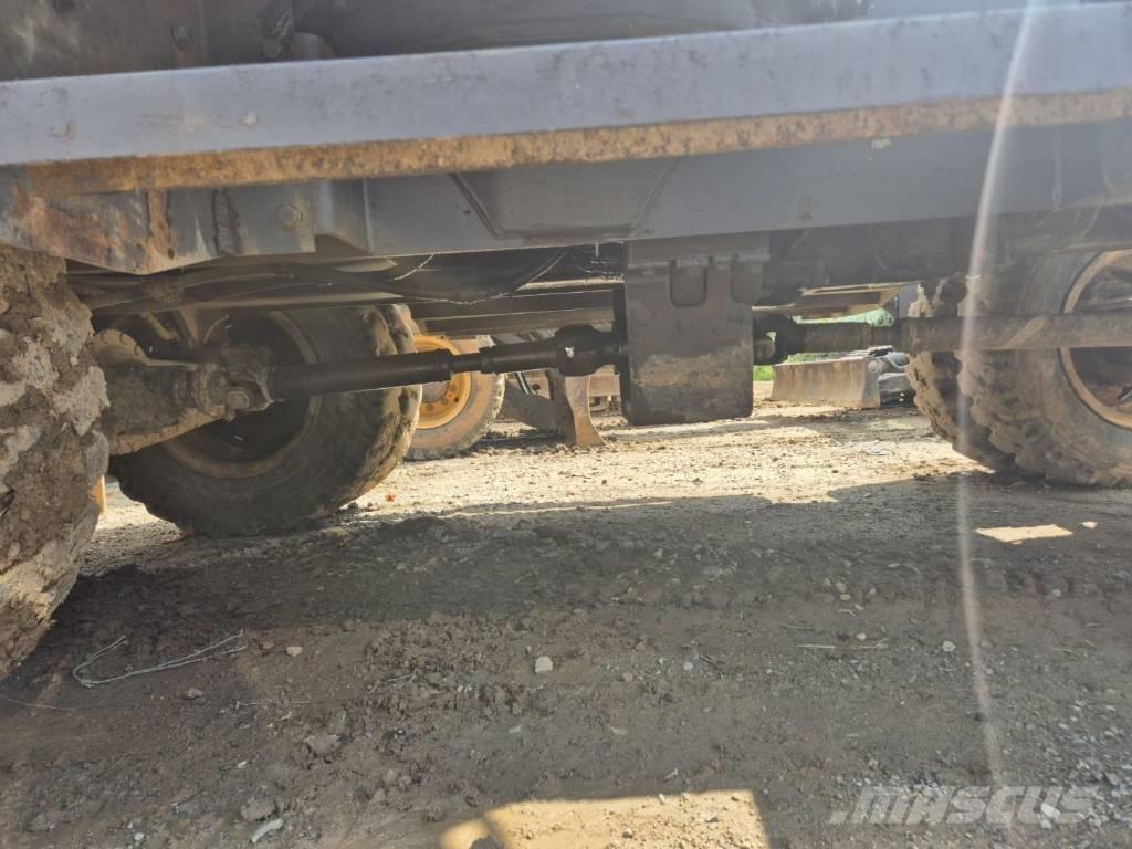 Volvo EW 145 Excavatoare cu roti