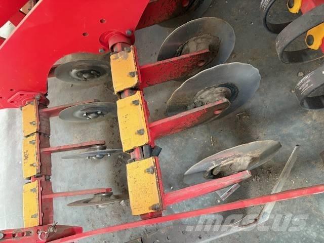 Väderstad Rapid400C Perforatoare