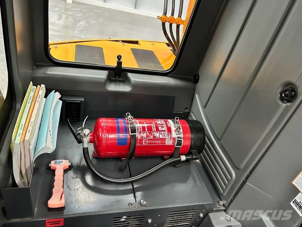 Kato CR-130Ri Macara pentru orice teren