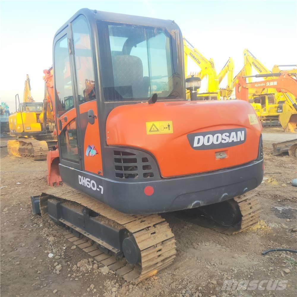 Doosan DH60-7 Mini excavatoare < 7t