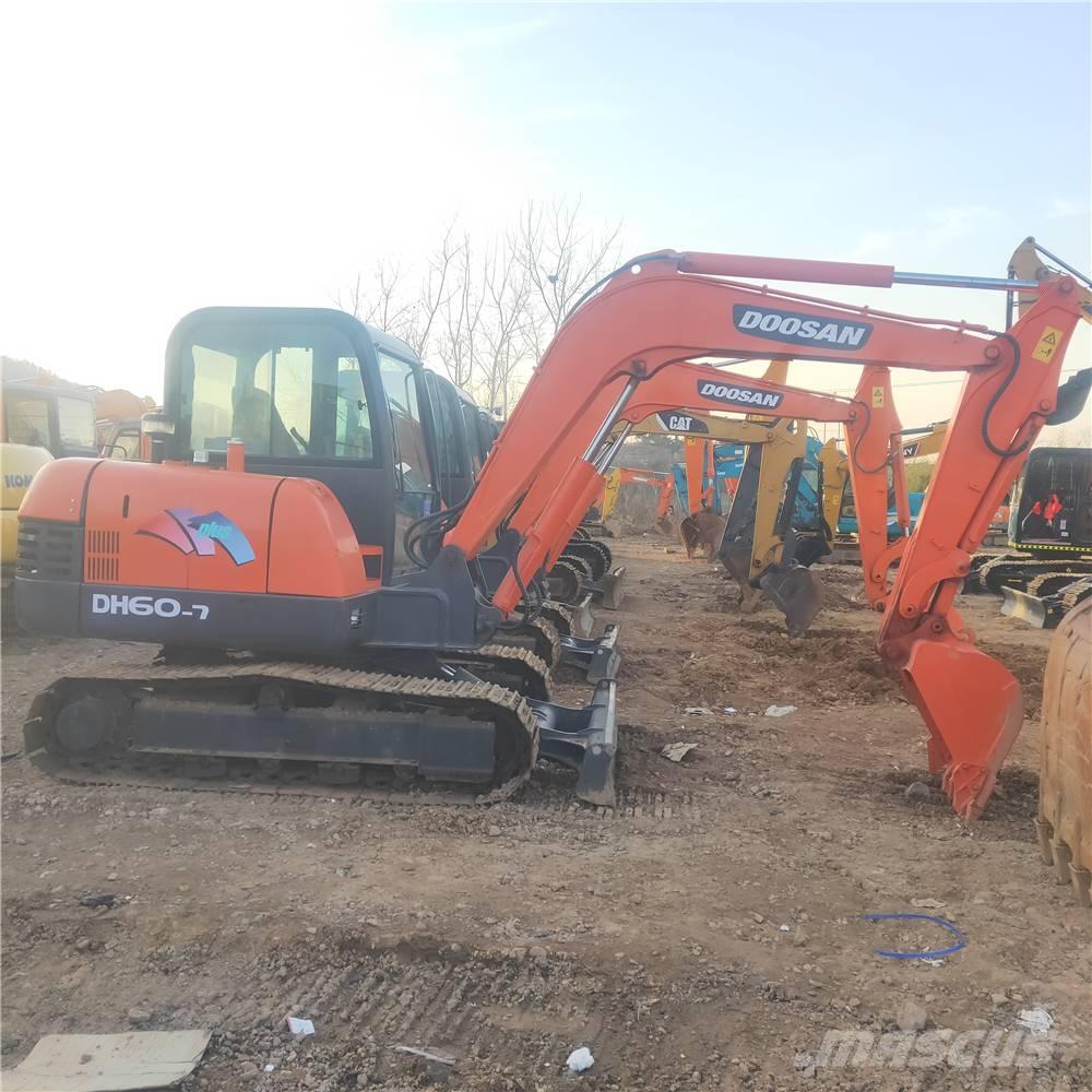 Doosan DH60-7 Mini excavatoare < 7t