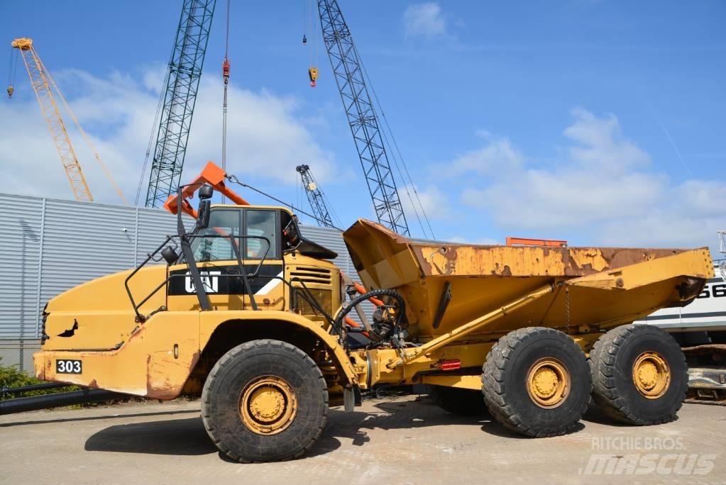 CAT 735 Transportoare articulate