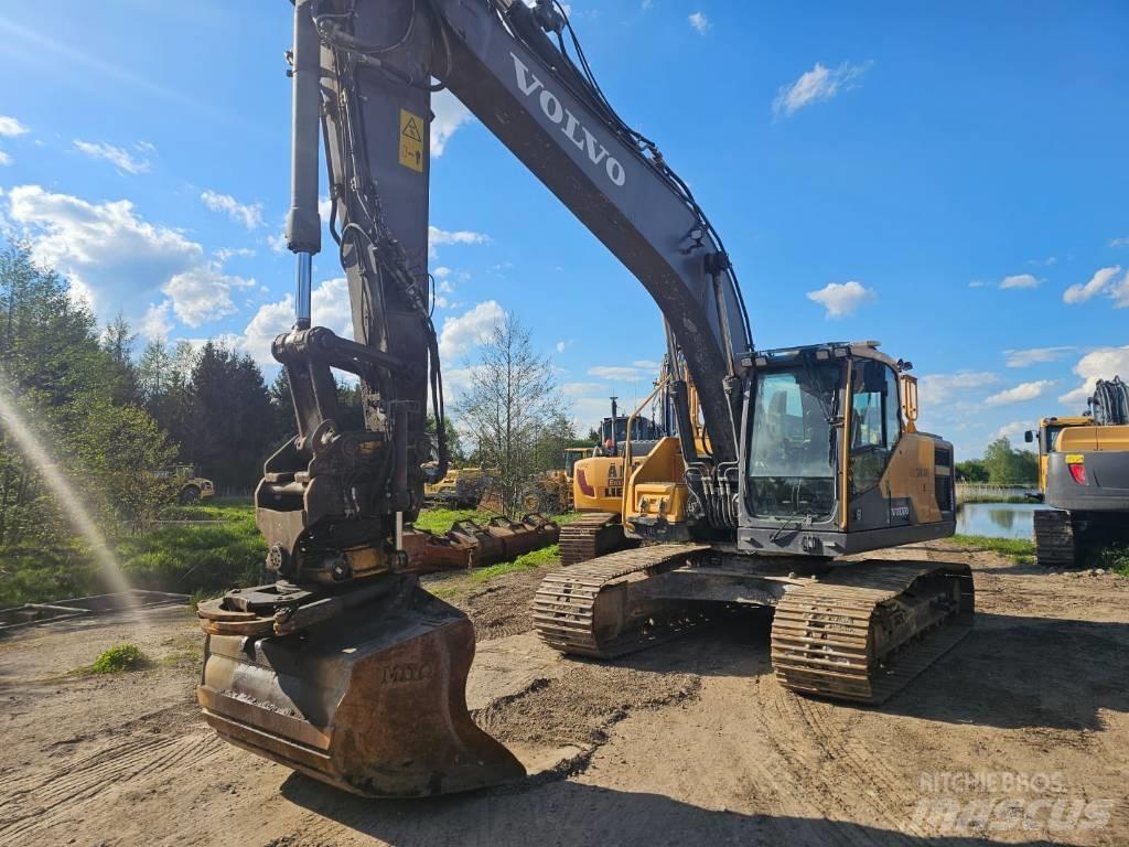 Volvo EC220EL Excavatoare pe șenile
