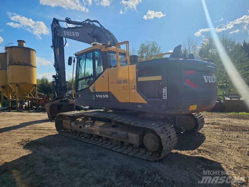 Volvo EC220EL Excavatoare pe șenile
