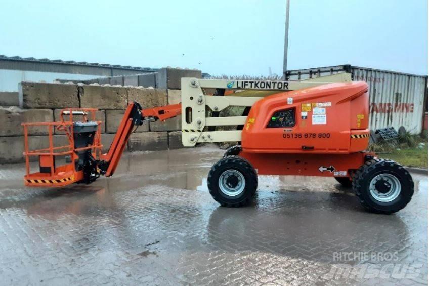 JLG 450 AJ Nacele cu brat articulat
