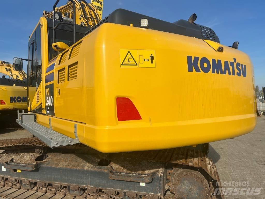 Komatsu PC 240LC-11 Excavatoare pe șenile
