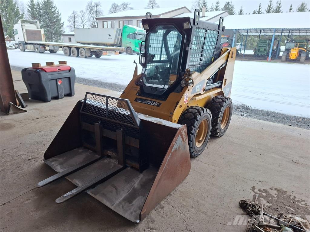 CAT 226 B3 4X4 Utilaje construcții - Altele