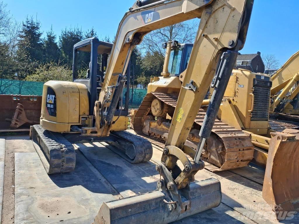 CAT 305 Mini excavatoare < 7t