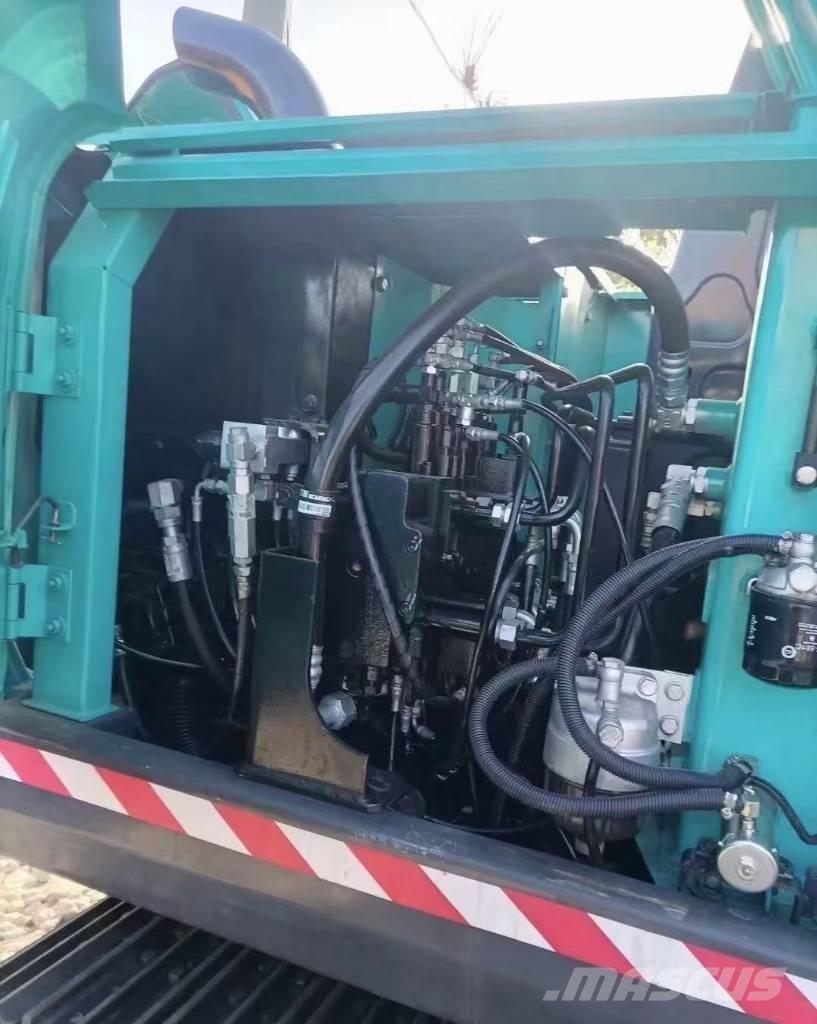 Kobelco 75 Excavatoare pe șenile
