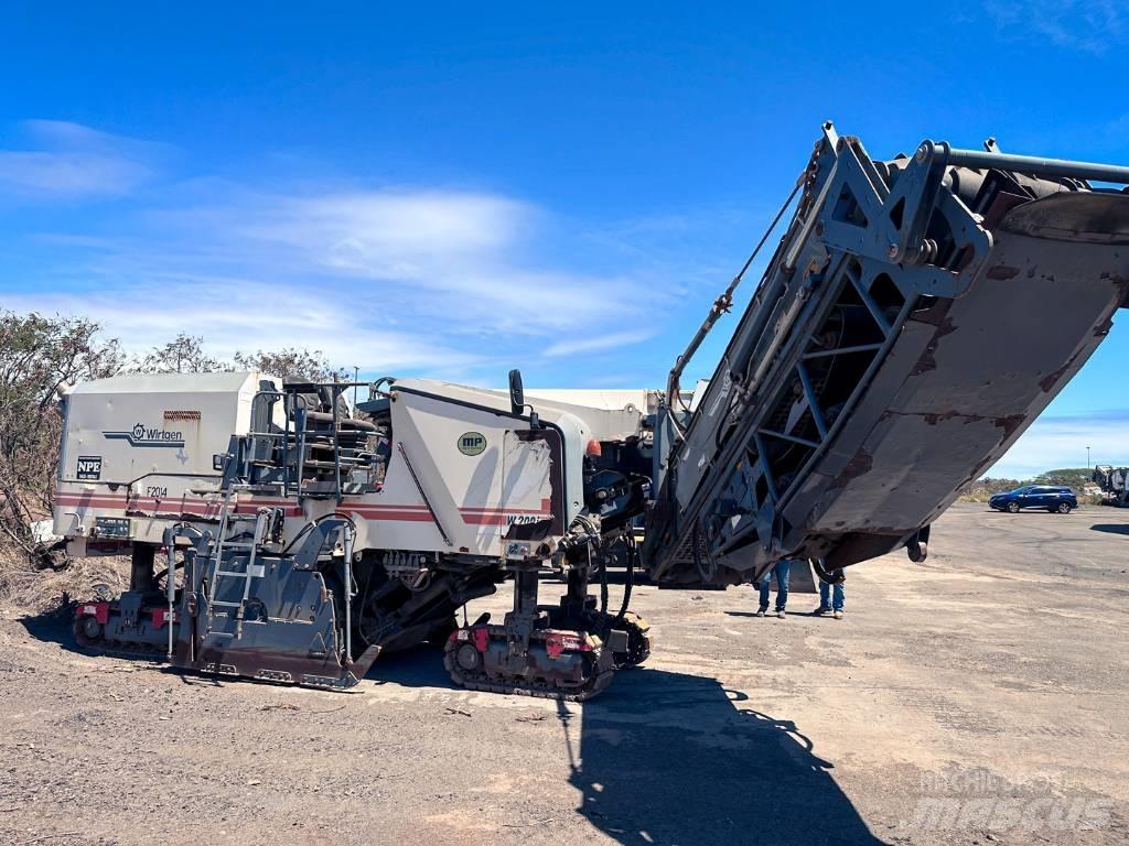 Wirtgen W200 Utilaje asfalt cu freze reci