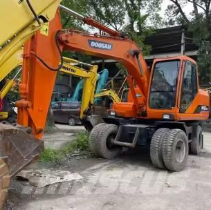 Doosan DH150W-7 Excavatoare cu roti