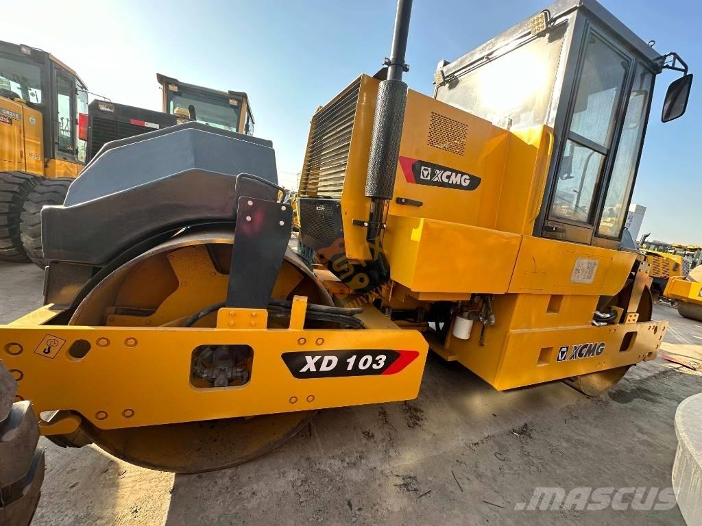XCMG XD 103 Compactoare sol