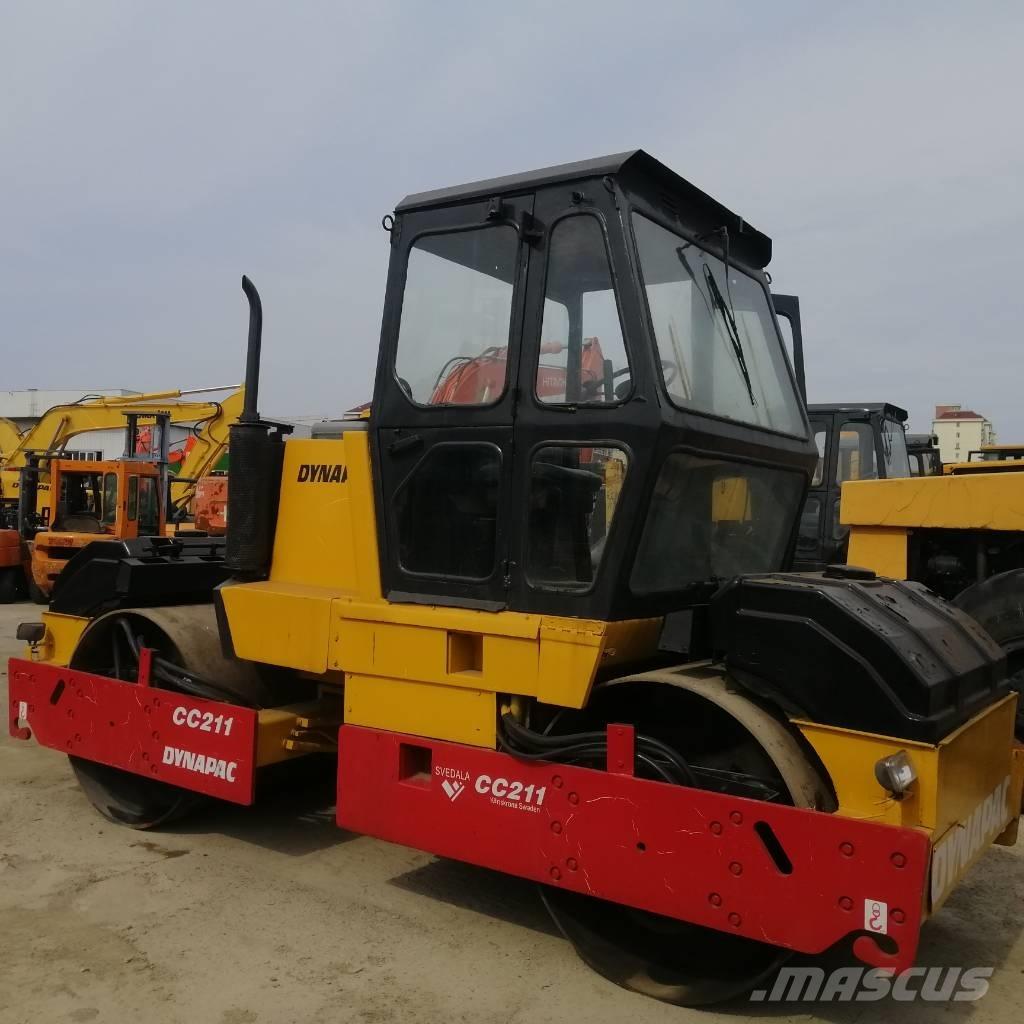 Dynapac CC 211 Cilindri compactori dubli