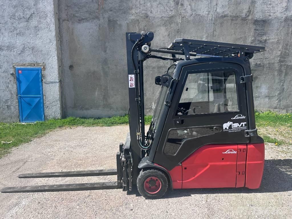 Linde E20L-02 Stivuitor electric