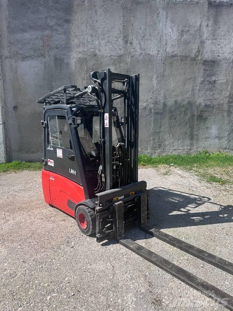 Linde E20L-02 Stivuitor electric