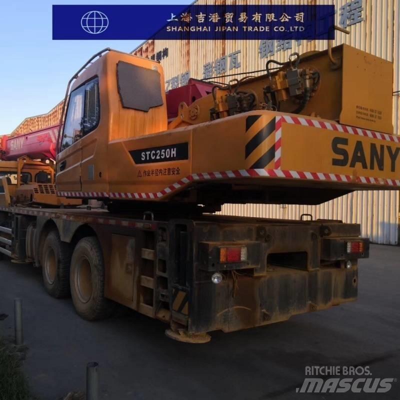 Sany STC 250 Macara pentru orice teren