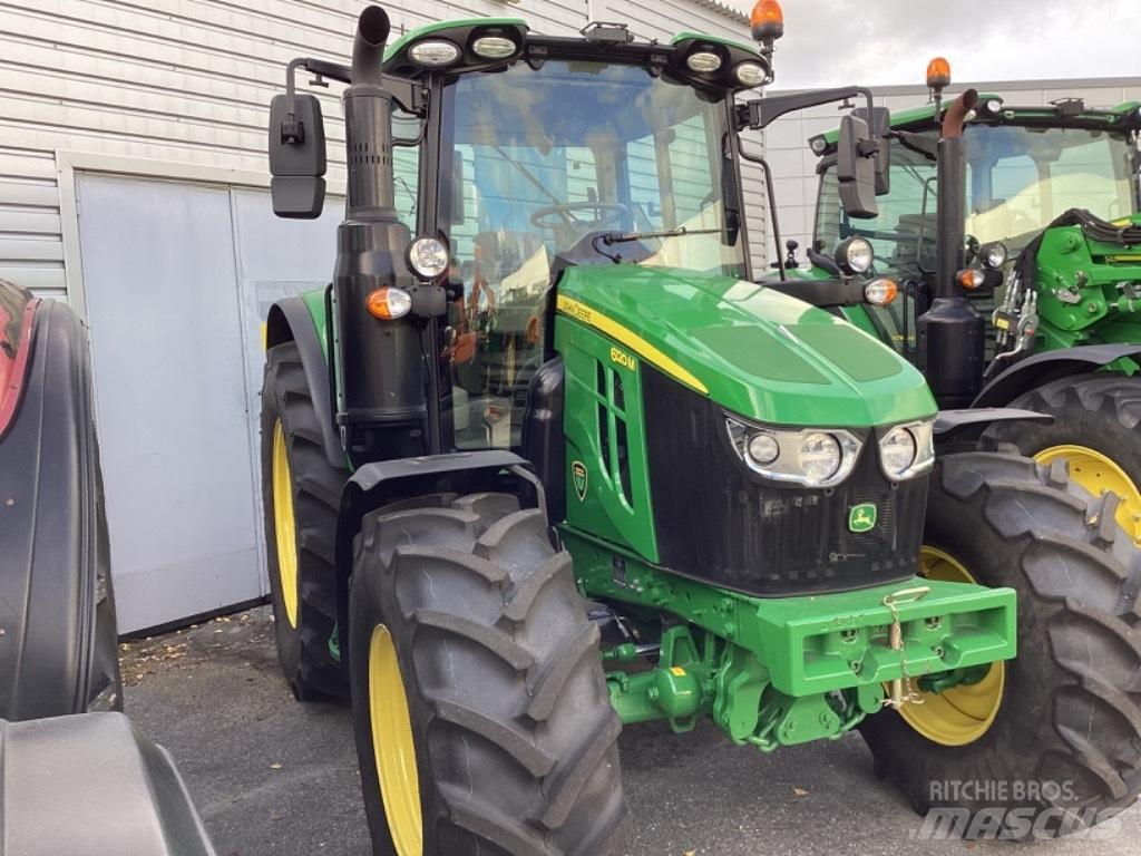 John Deere 6120M Tractoare