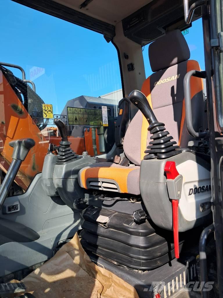Develon DX 140 LCR-5 Excavatoare pe șenile
