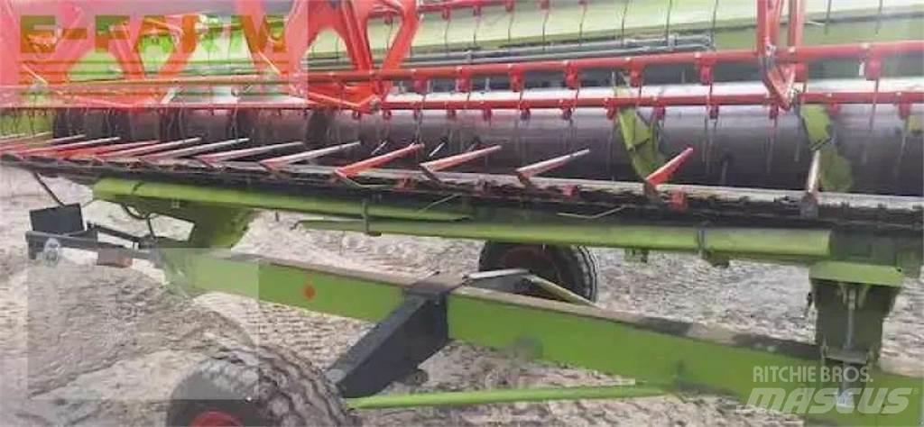 CLAAS tucano 430 Combine de secerat