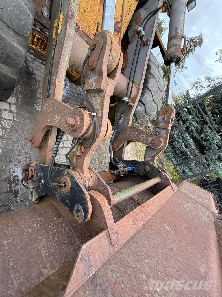 Volvo L 120 Incarcator pe pneuri