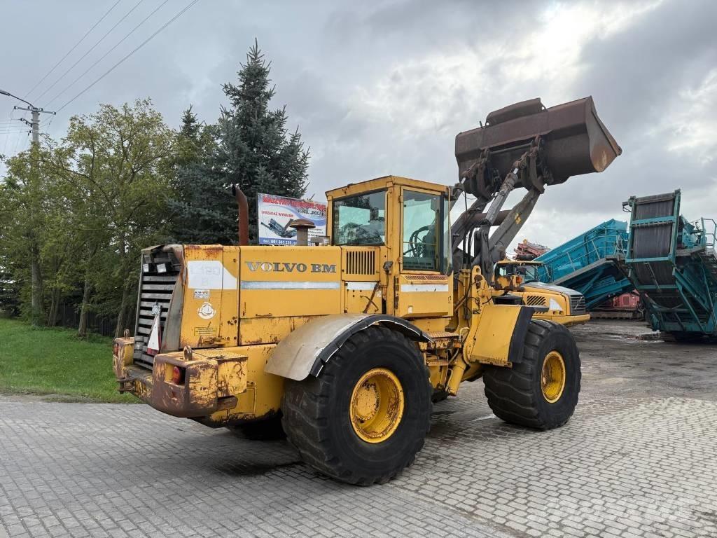 Volvo L 120 Incarcator pe pneuri