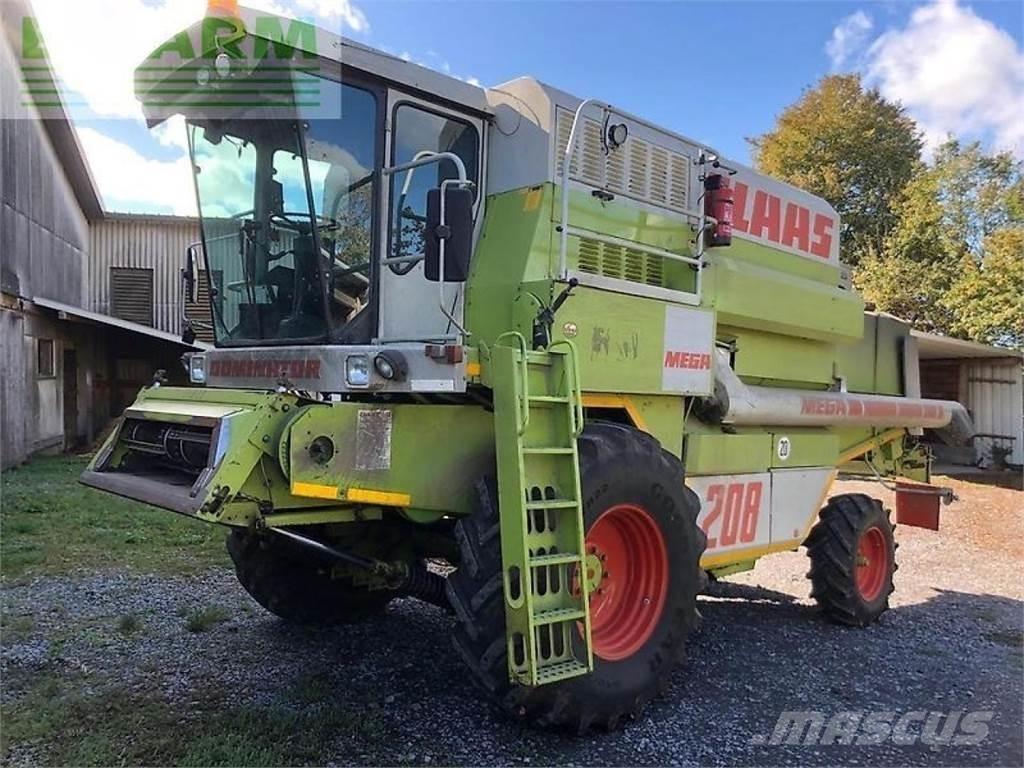 CLAAS mega 208 Combine de secerat
