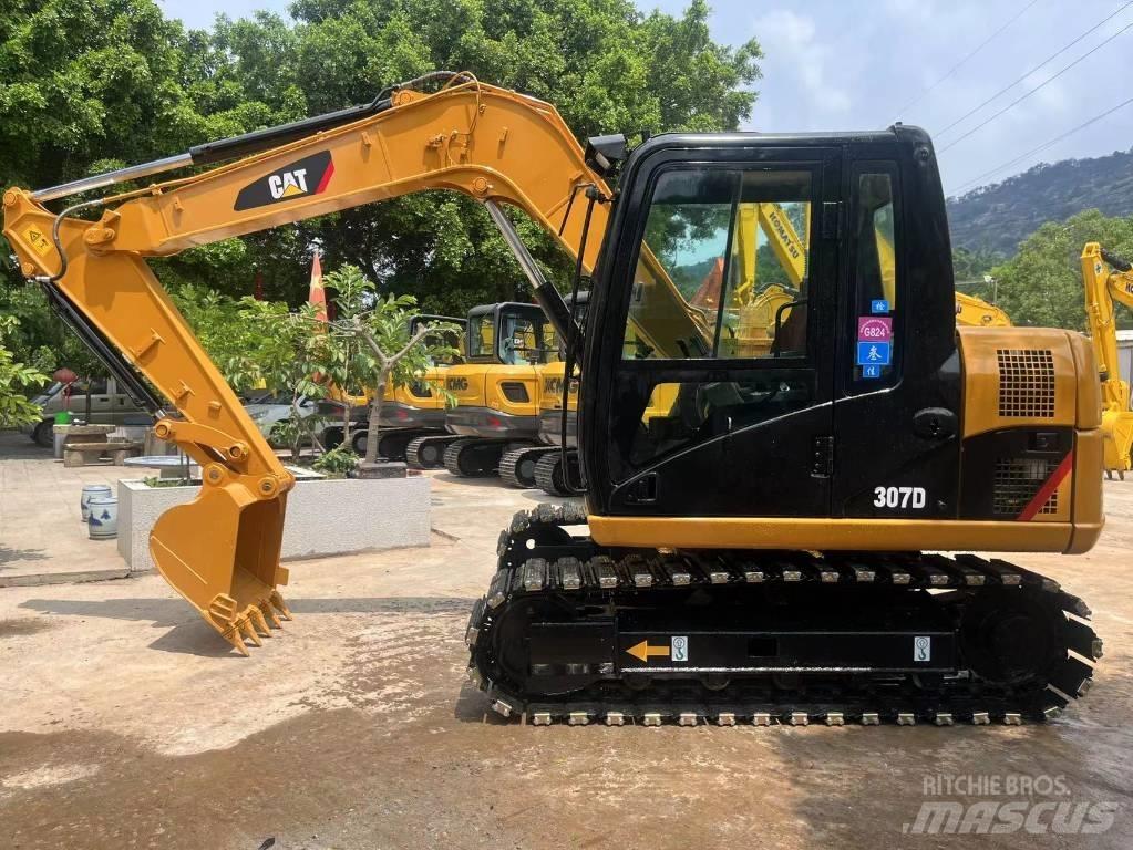 CAT 307 D Excavatoare pe șenile
