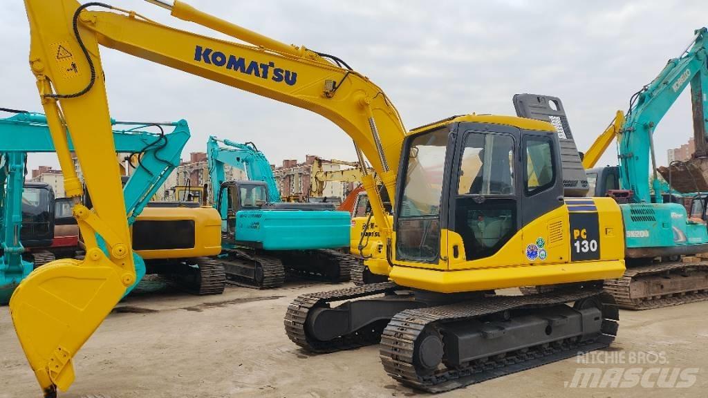 Komatsu PC130-7 Excavatoare pe șenile
