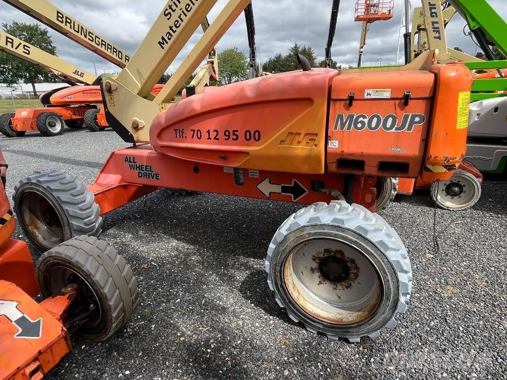 JLG M 600 JP Nacele cu brat telescopic