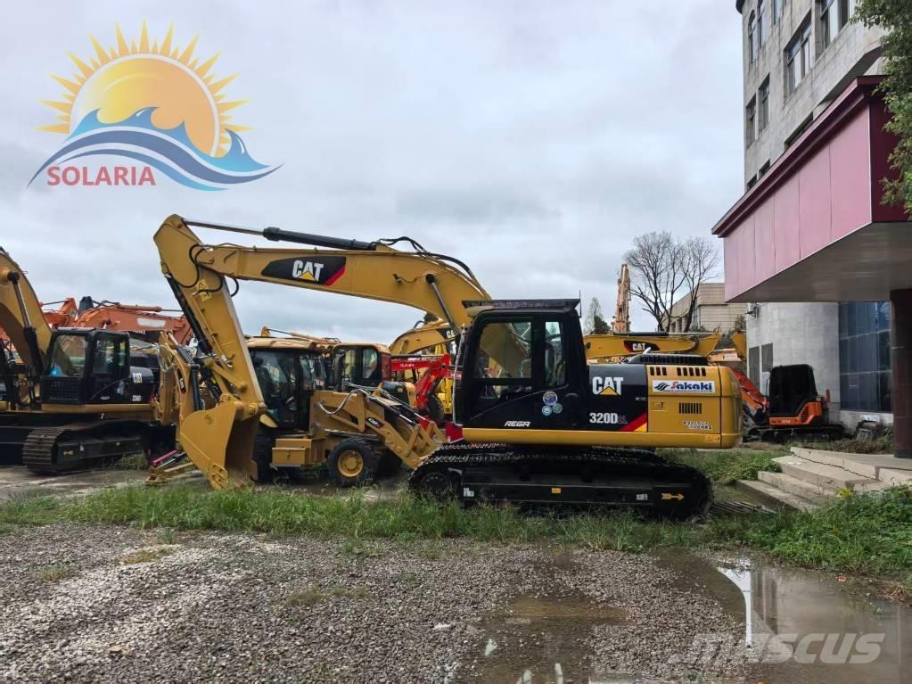 CAT 320D2L Excavatoare pe șenile
