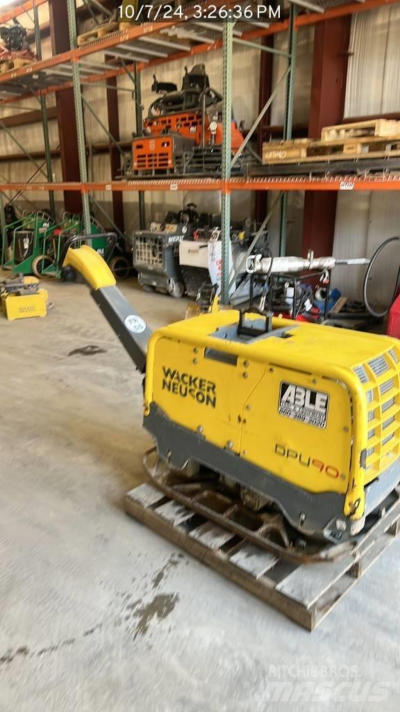 Wacker Neuson DPU 90 Vibratoare