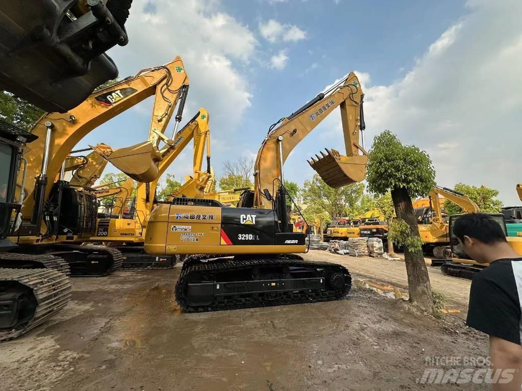 CAT 329 D Excavatoare pe șenile
