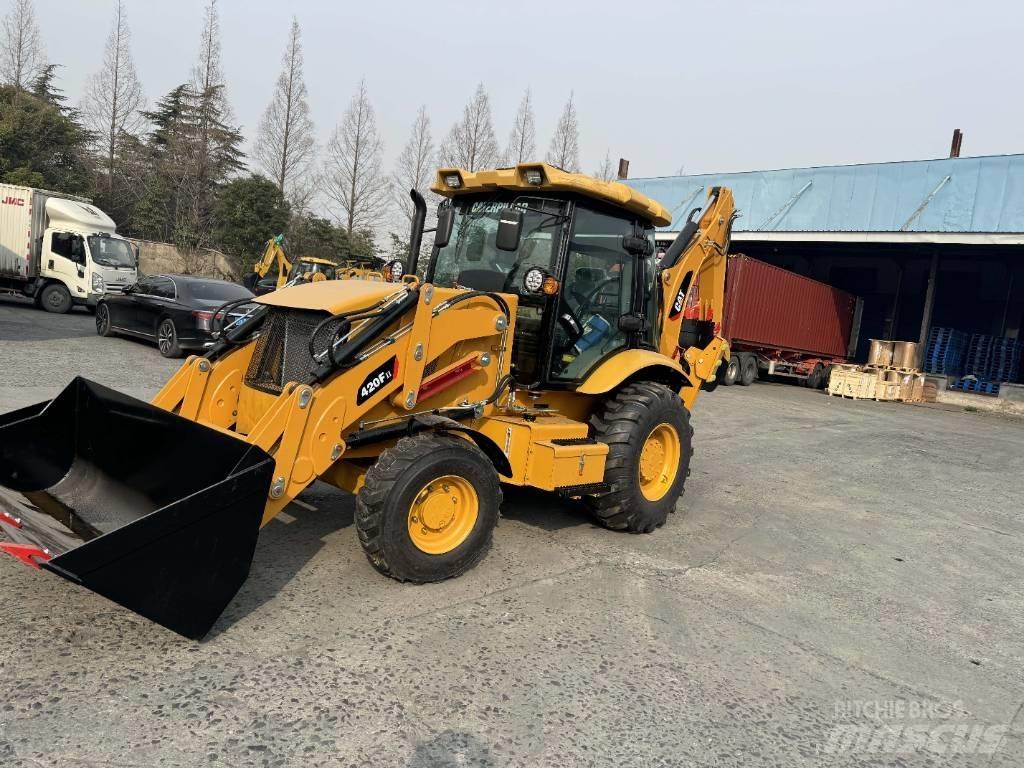 CAT 420 F Buldoexcavatoare