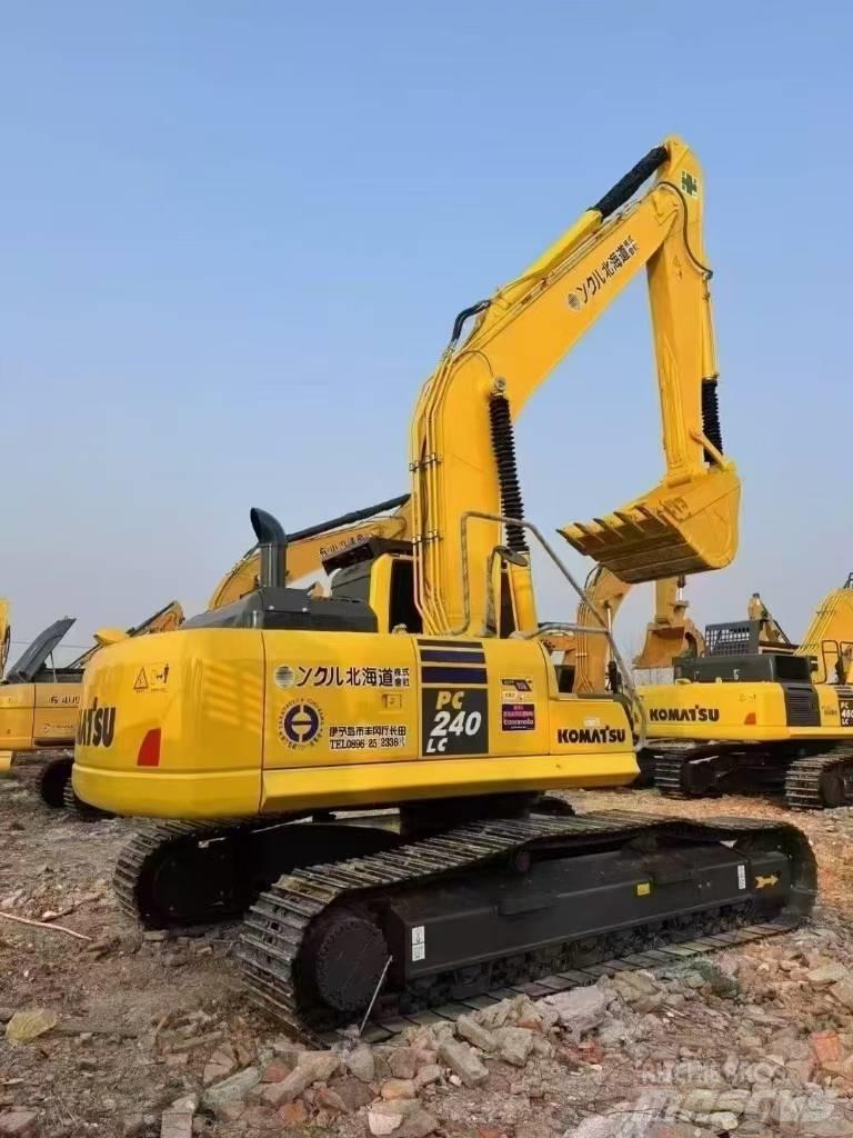 Komatsu PC 240 Excavatoare pe șenile
