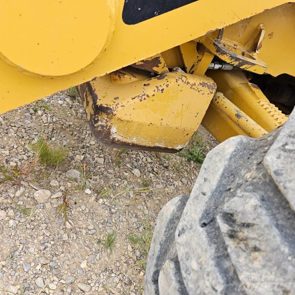 CAT 430E IT Buldoexcavatoare