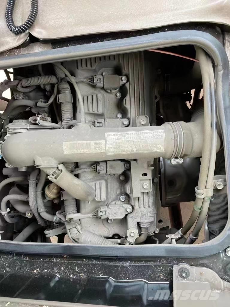 Toyota Coaster Bus Mini autobuze