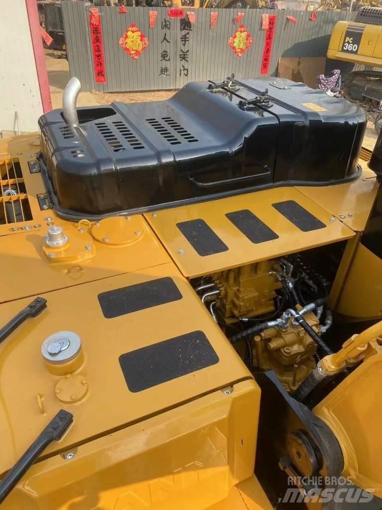 Sany SY215C Excavatoare pe șenile
