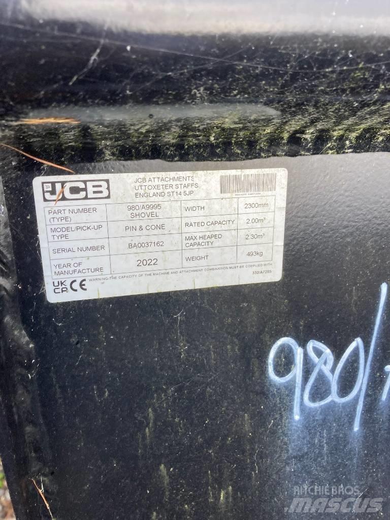 JCB 980/A9972 Bucket Alte masini si accesorii pentru încarcat si sapaturi
