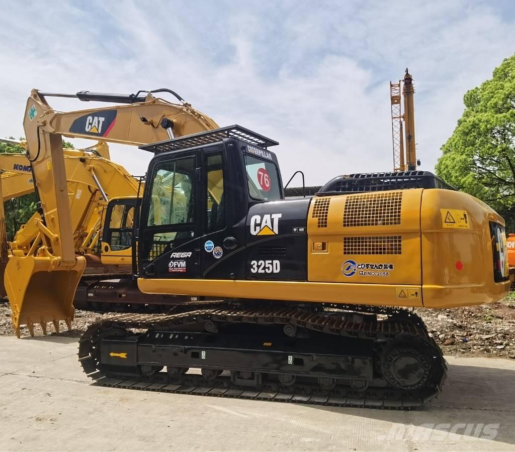CAT 325 D Excavatoare pe șenile

