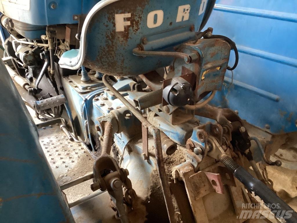 Ford 3000 Tractoare