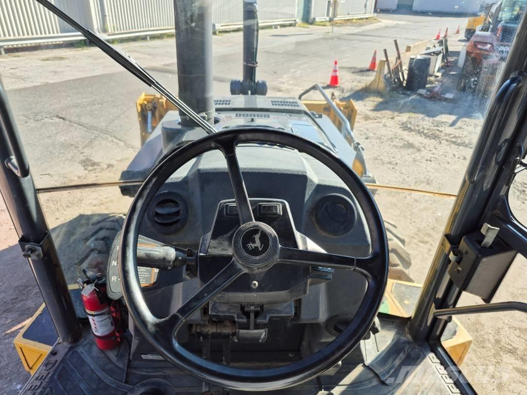 John Deere 310 L Buldoexcavatoare