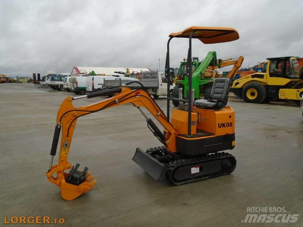 Uni UK08 Mini excavatoare < 7t