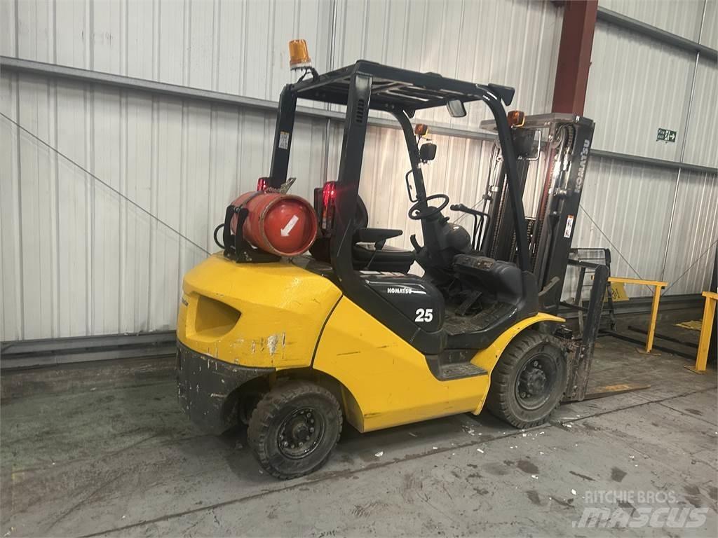 Komatsu FG25HT-17 Stivuitor GPL