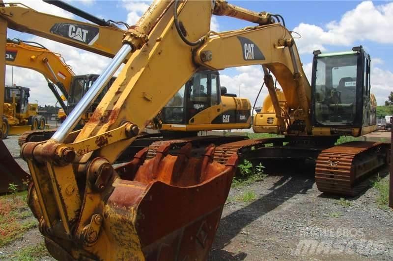 CAT 320C Mini excavatoare < 7t