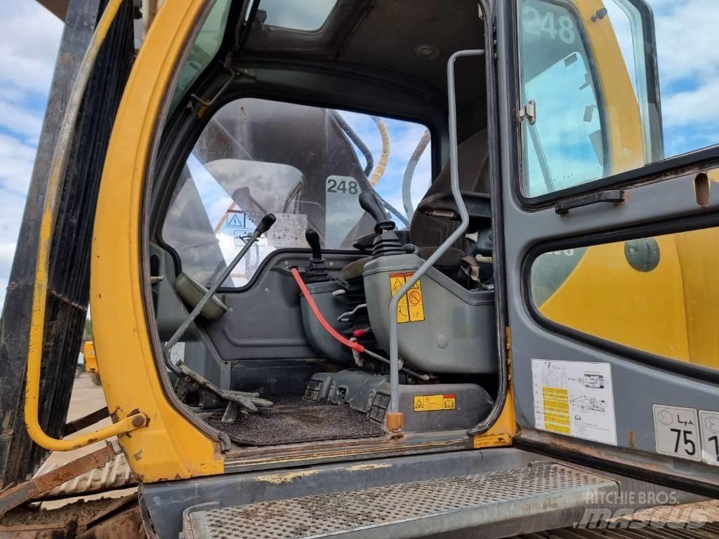 Volvo EC 360 Excavatoare pe șenile
