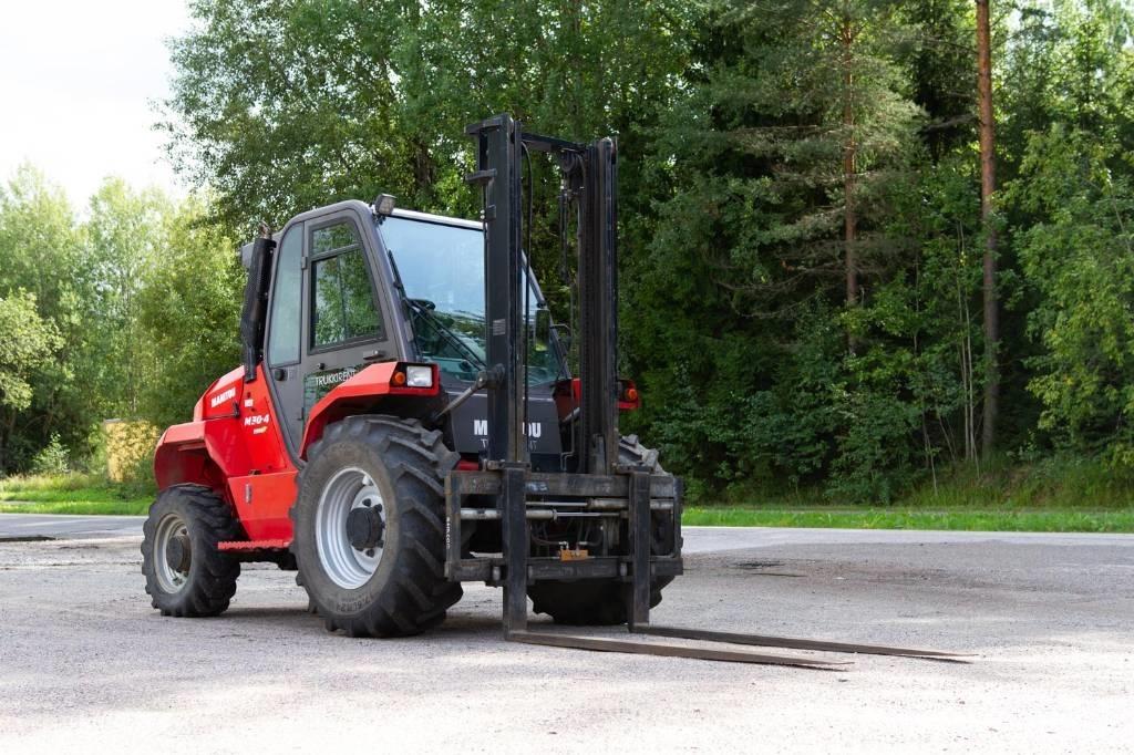 Manitou M 30.4 Masini de teren dificil