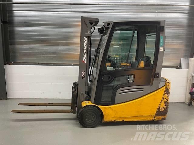 Jungheinrich EFG 216 Stivuitor electric