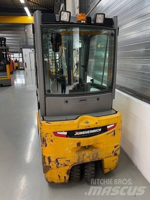Jungheinrich EFG 216 Stivuitor electric